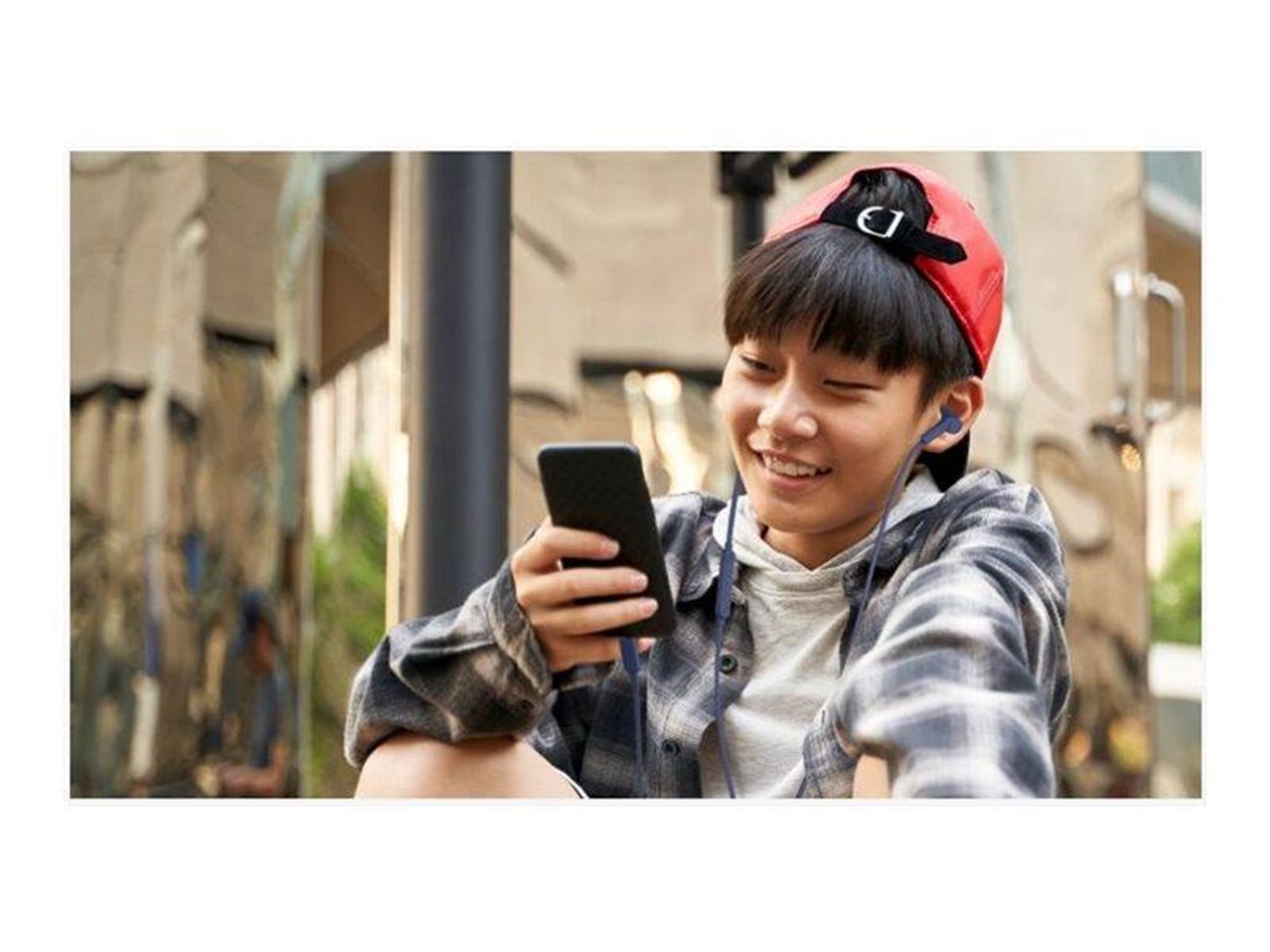 Belkin SoundForm - earphones with mic