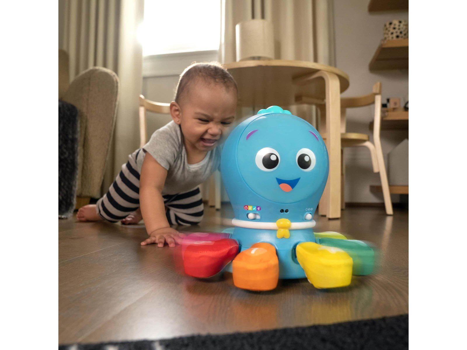 Baby Einstein 4-in-1 Crawl & Chase Pal Go Opus Go™