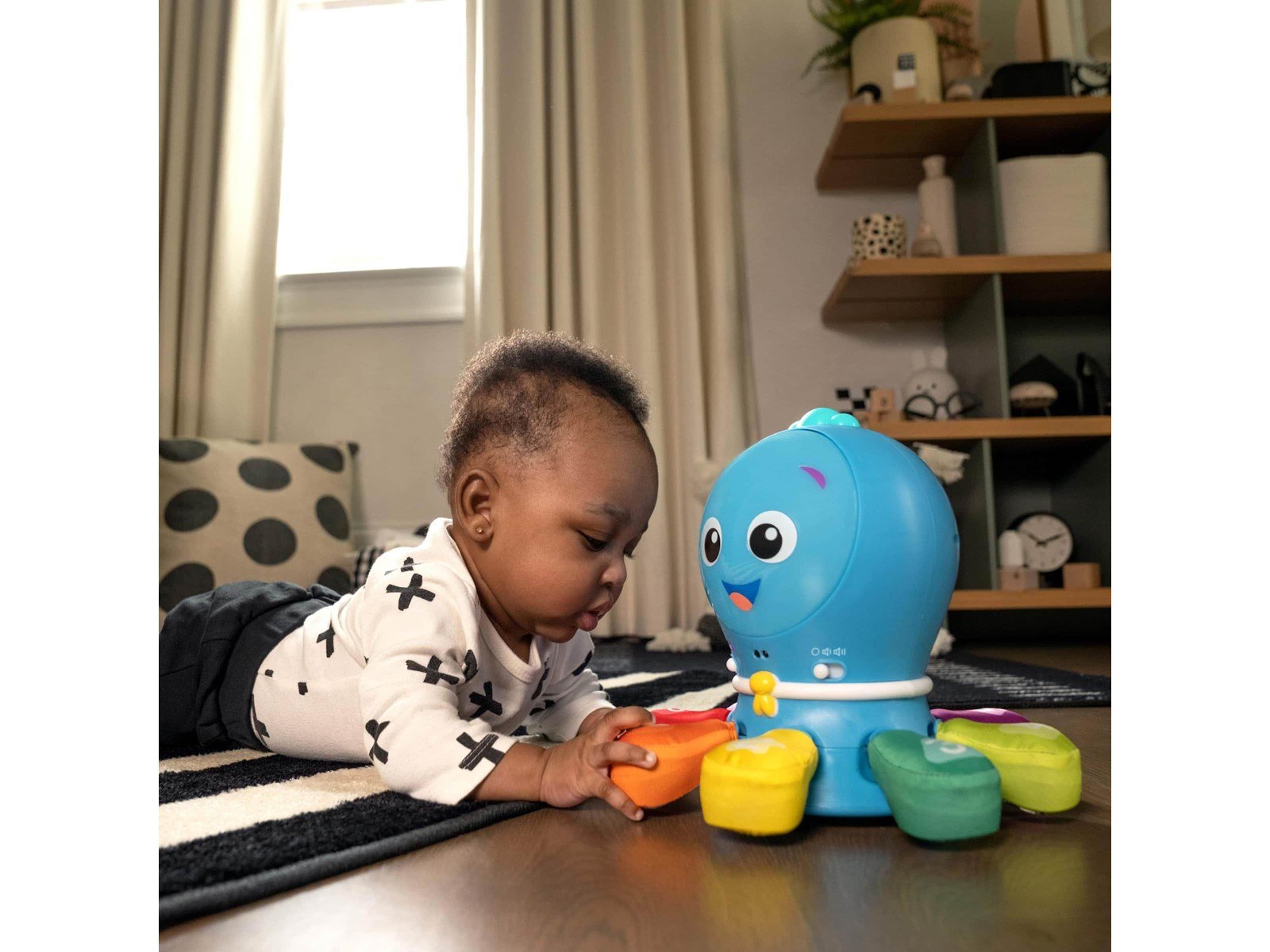 Baby Einstein 4-in-1 Crawl & Chase Pal Go Opus Go™
