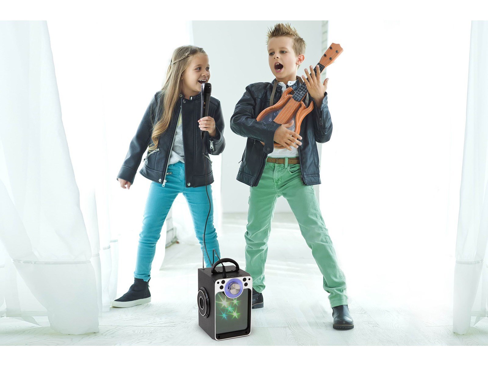 Stars Karaoke Machine with Blue Tooth Disco LED light Black