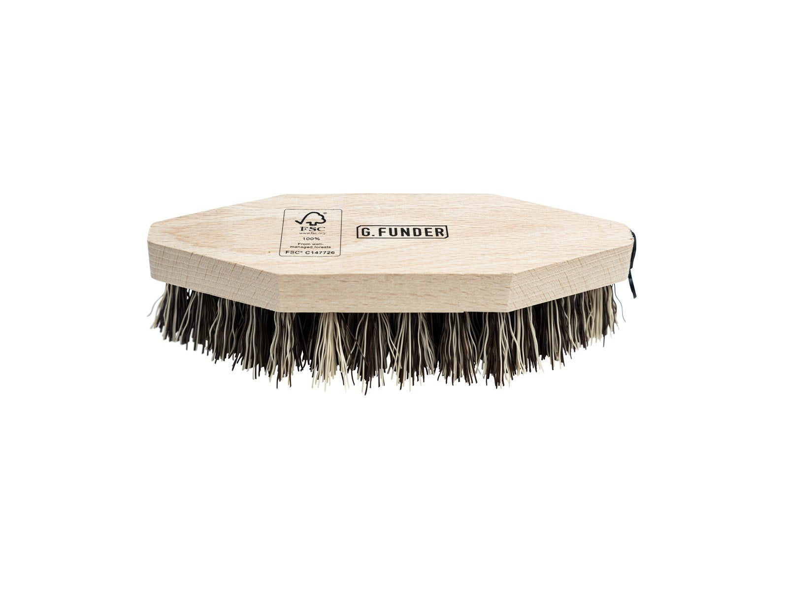 G.Funder Scrubbing brush with mixed straw in FSC® certified wood