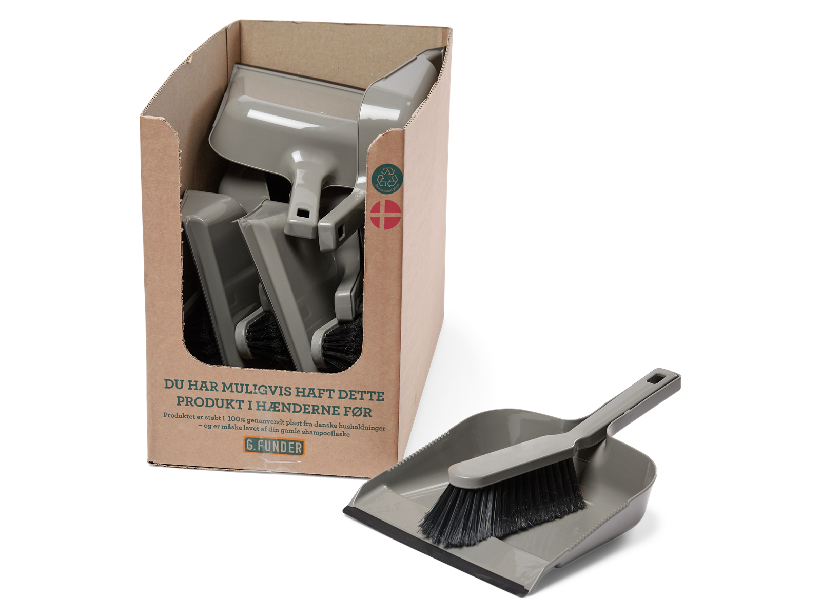 G.Funder Sweeping tray set - in recycled plastic from Danish households