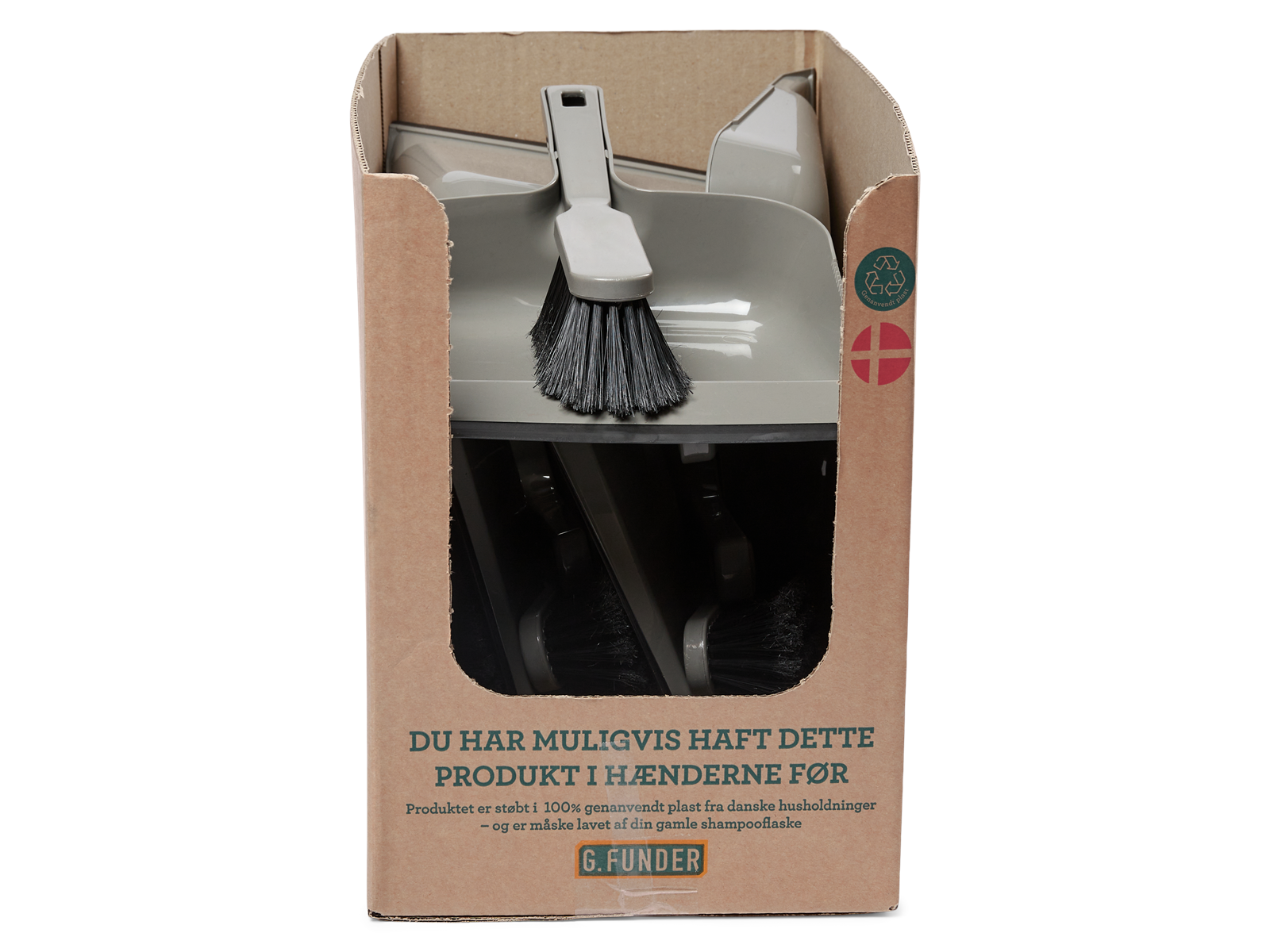 G.Funder Sweeping tray set - in recycled plastic from Danish households