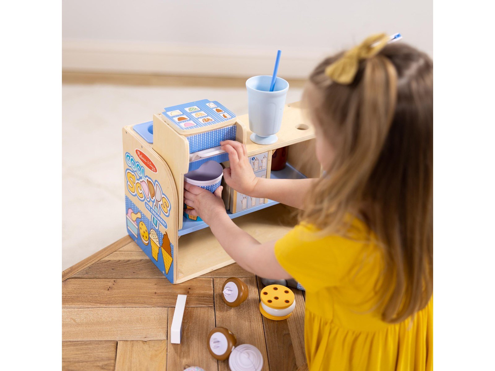 Melissa & Doug Wooden Cool Scoops Ice creamery