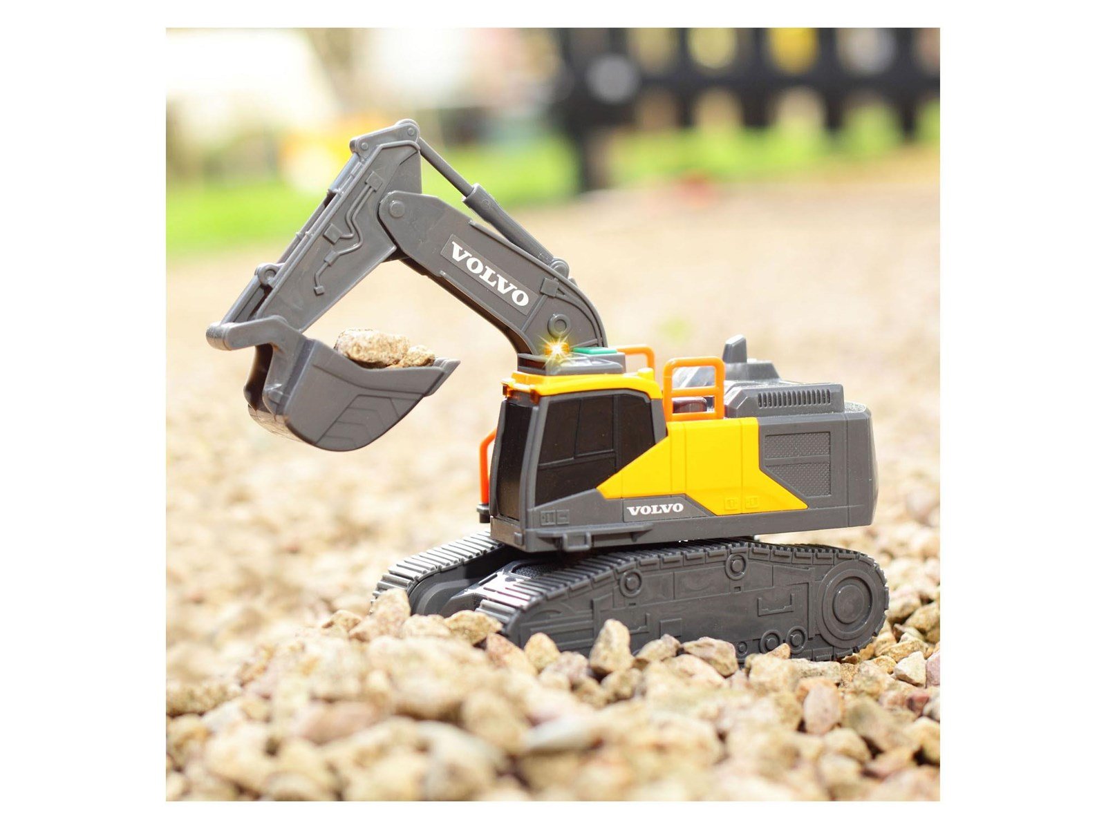 Dickie - Volvo Tracked Excavator Crawler excavator