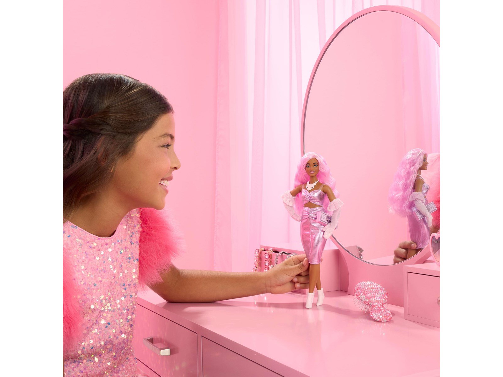 Barbie Deluxe Style Doll Metallic Latina