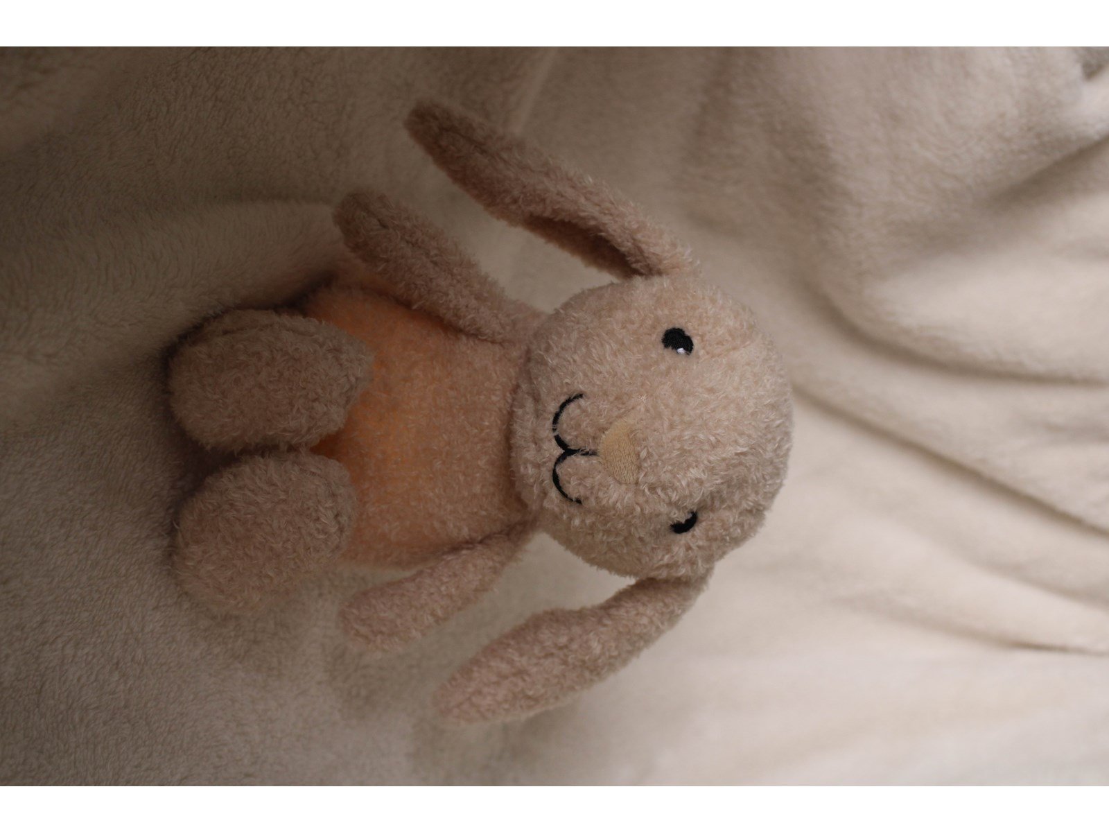 Flow Amsterdam Plush Night Light - Milo (Oat)