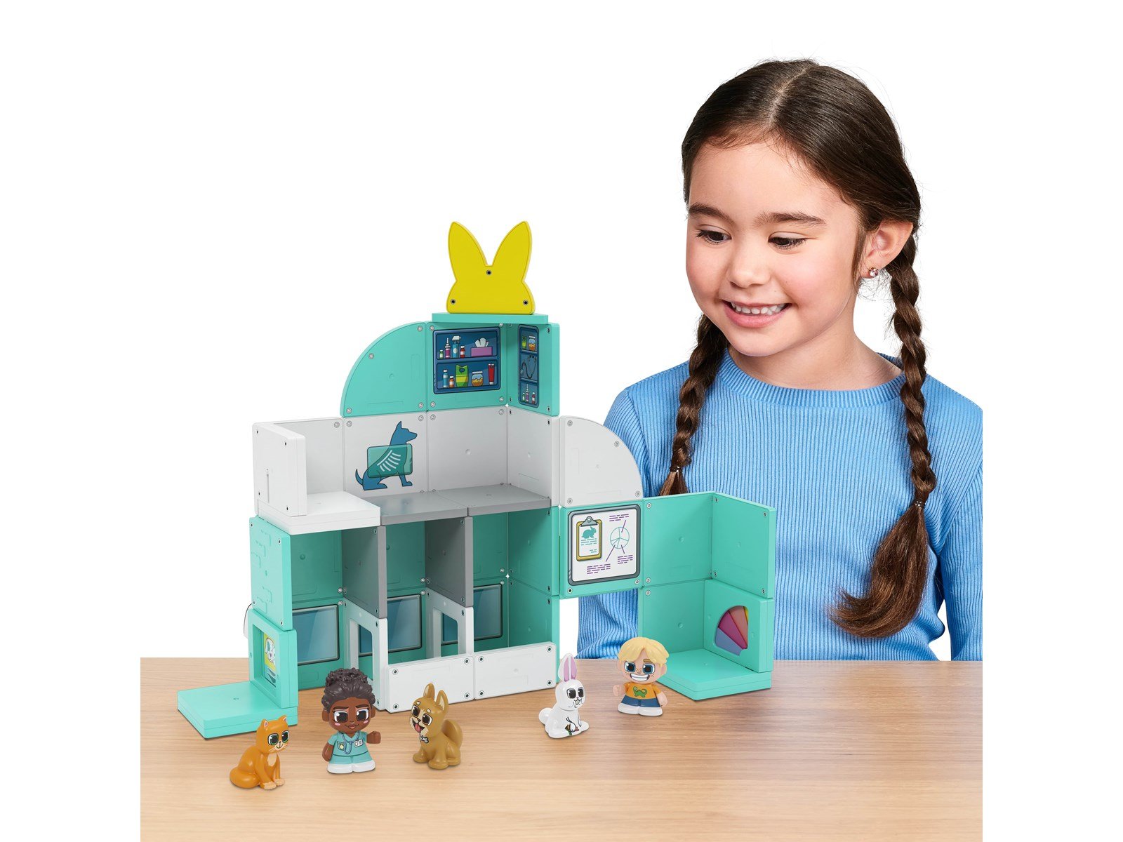 Tile Town Pet Vet Magnetic Tiles Playset 44 pcs