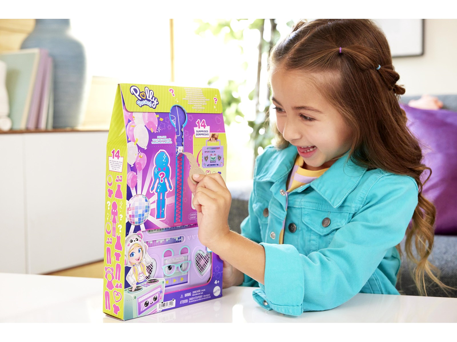 Polly Pocket Disco Dance Fashion Reveal Playset