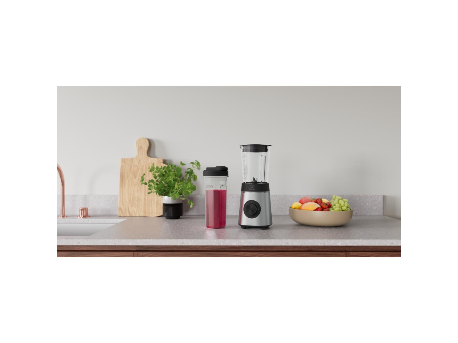 Electrolux E4CB1-6ST blender