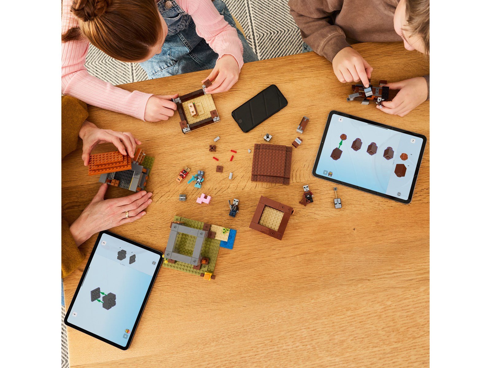 LEGO Minecraft 21278 Ein Verwüster am Plünderer-Außenposten