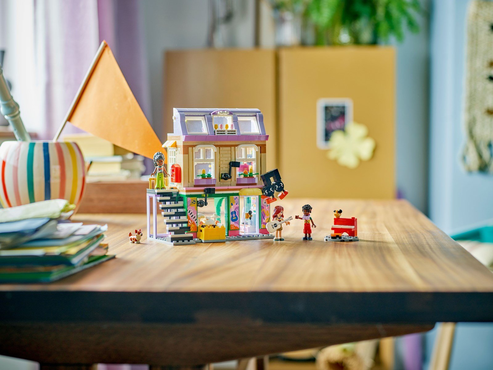 LEGO Friends 42653 Musikladen & Wohnung