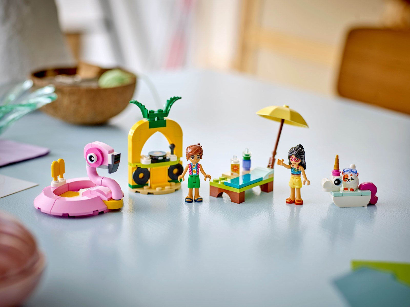 LEGO Classic 42658 Poolparty mit Einhorn und Flamingo