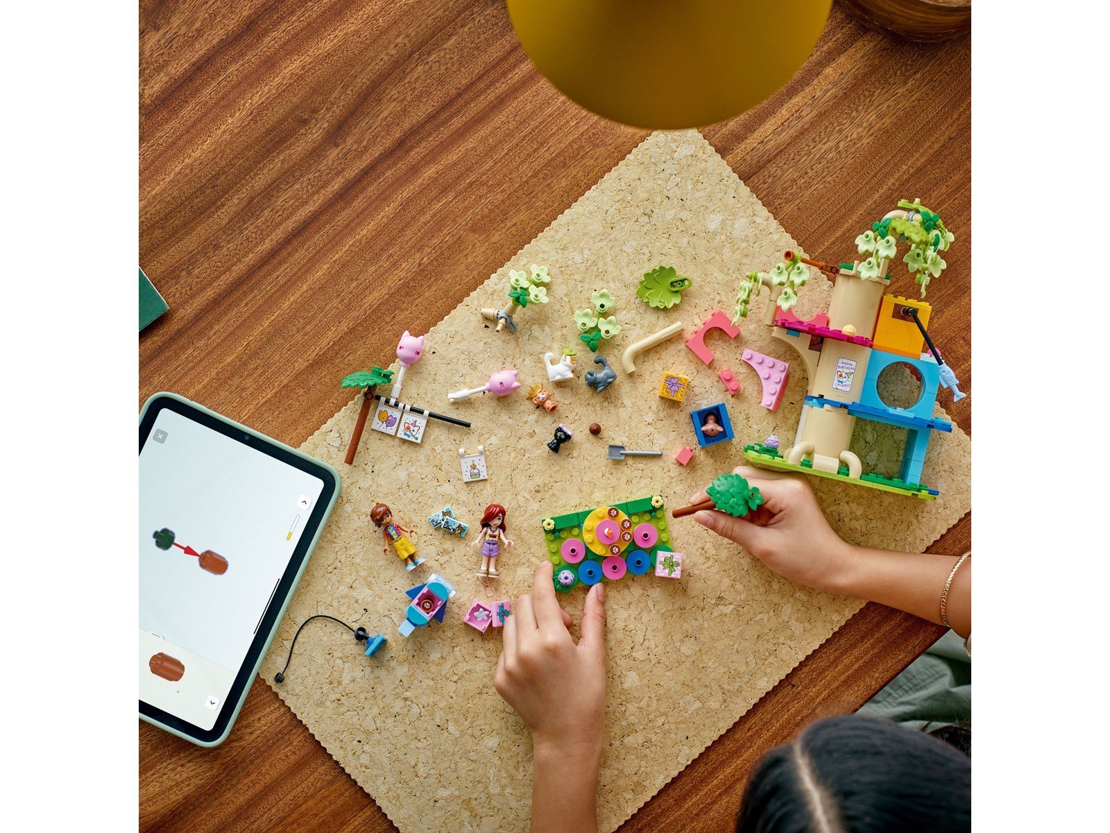 LEGO Friends 42666 Katzengeburtstagsparty & Baumhaus