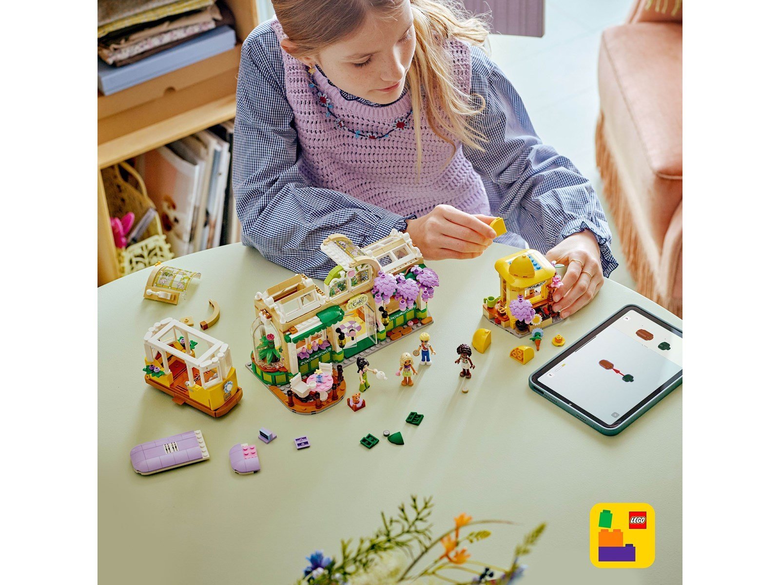 LEGO Friends 42671 Pflanzencafé und Blumenkiosk