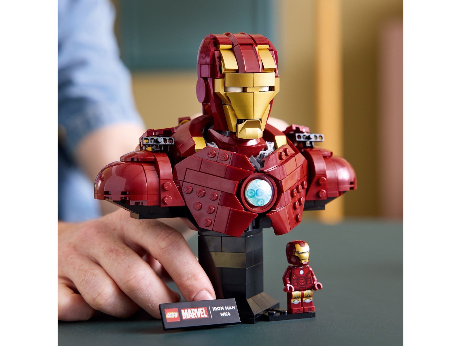 LEGO Super Heroes Marvel 76327 Iron Man MK4