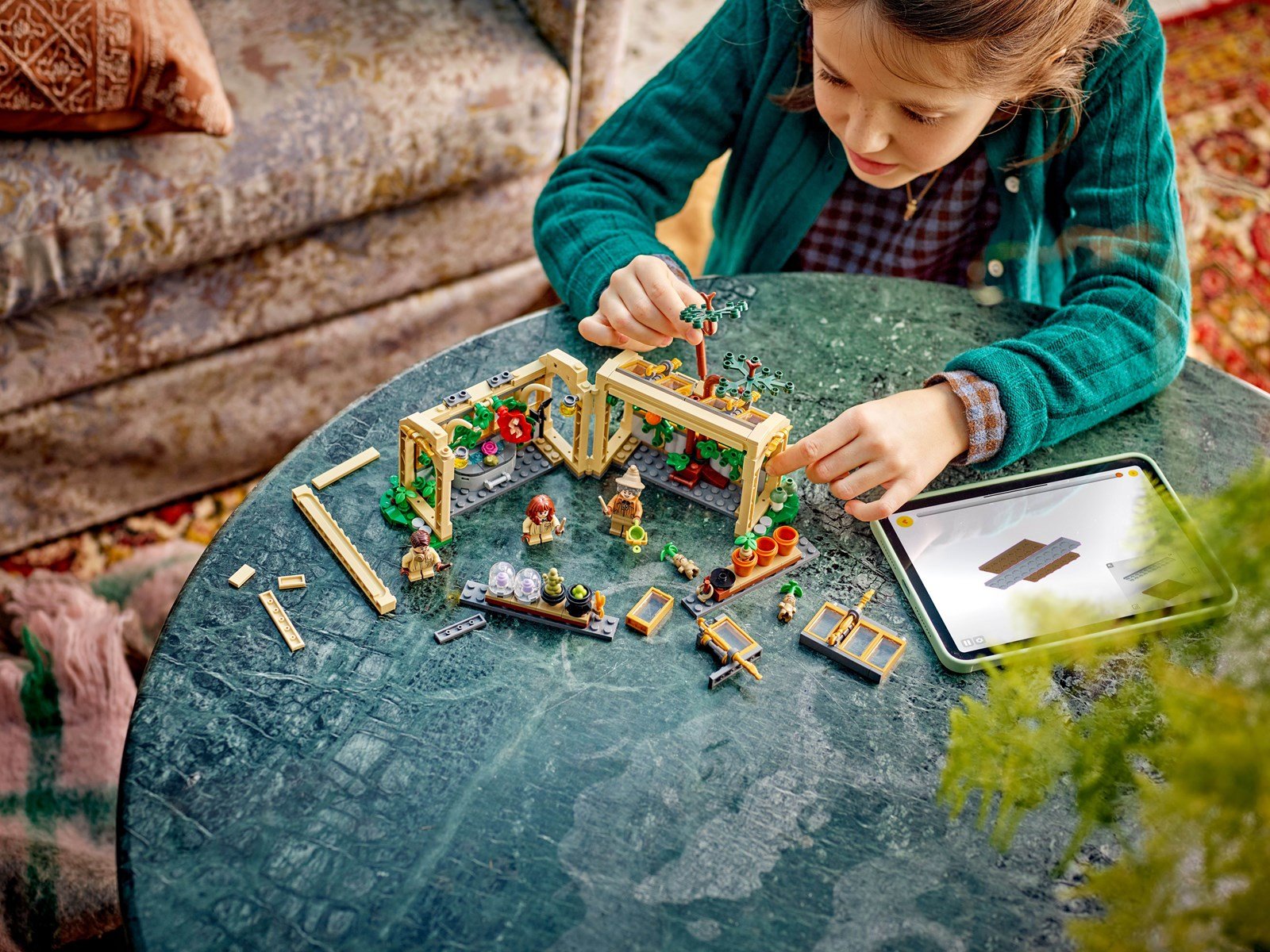 LEGO Harry Potter 76445 Schloss Hogwarts™: Kräuterkundeunterricht