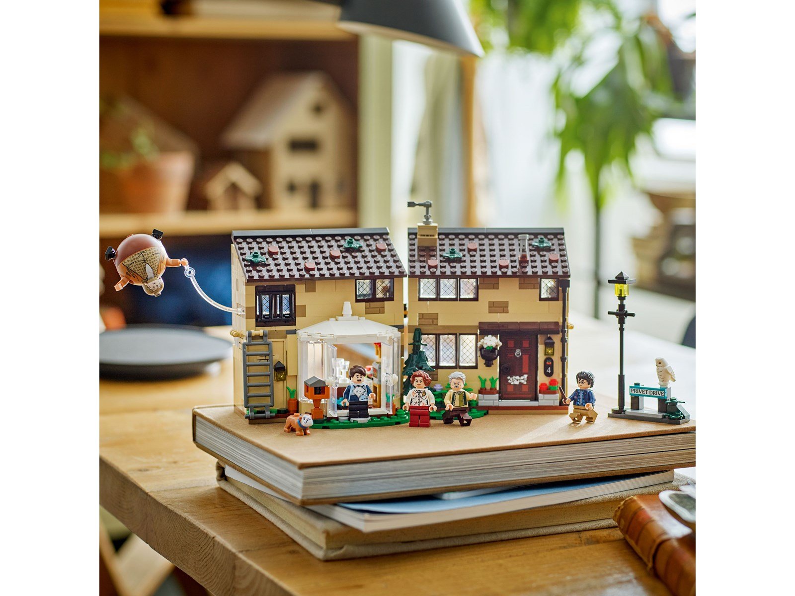 LEGO Harry Potter 76451 Ligusterweg: Tante Magdas Besuch