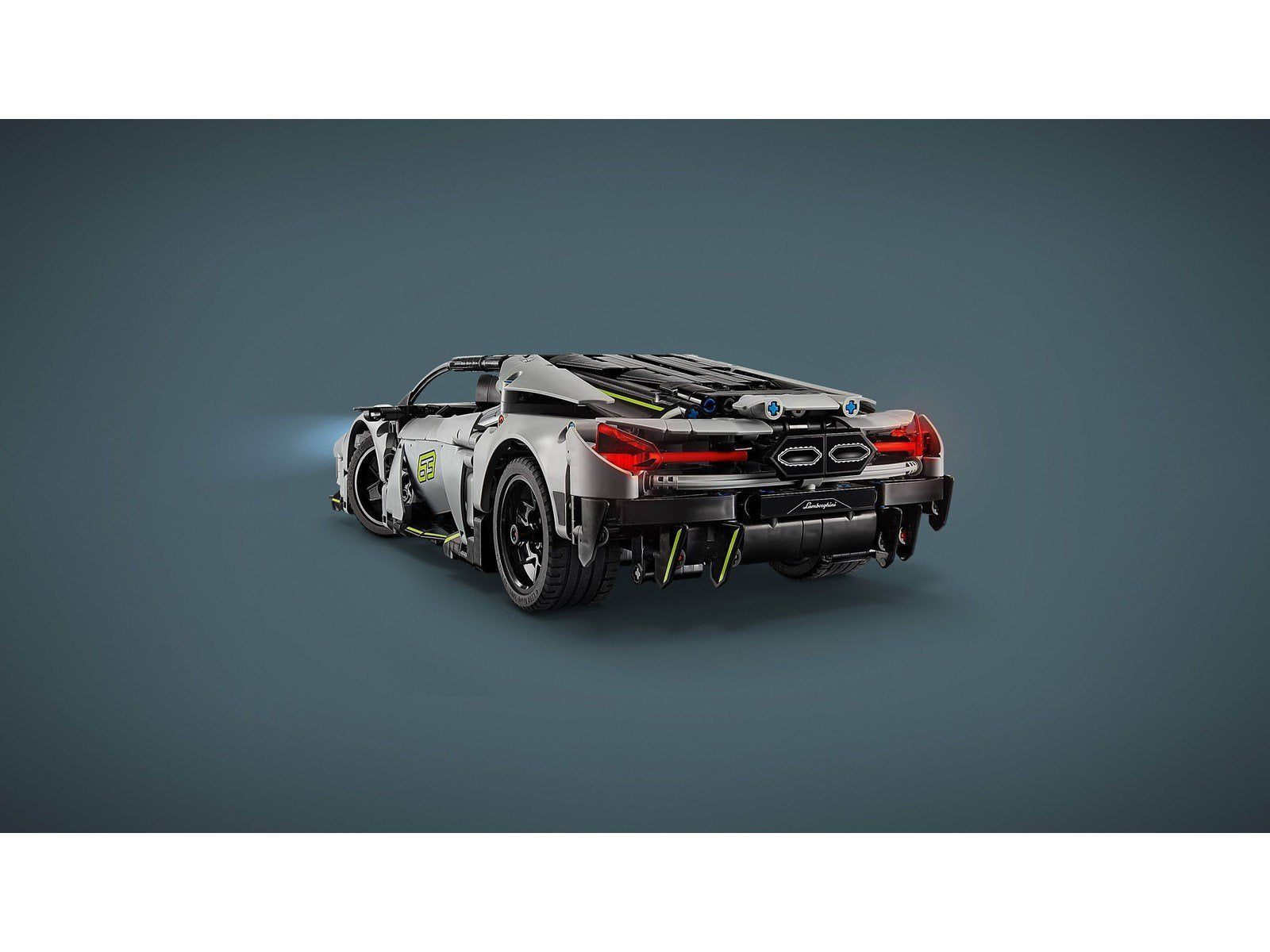 LEGO Technic 42214 Lamborghini Revuelto Supersportwagen