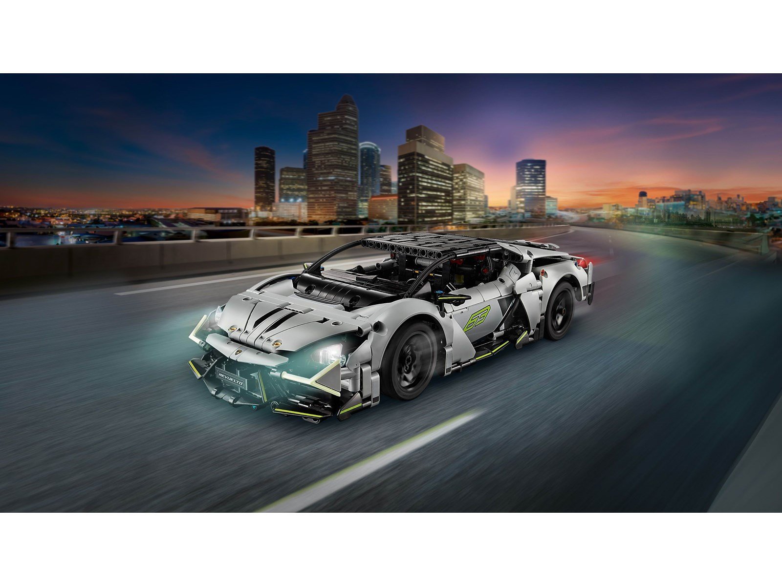 LEGO Technic 42214 Lamborghini Revuelto Supersportwagen