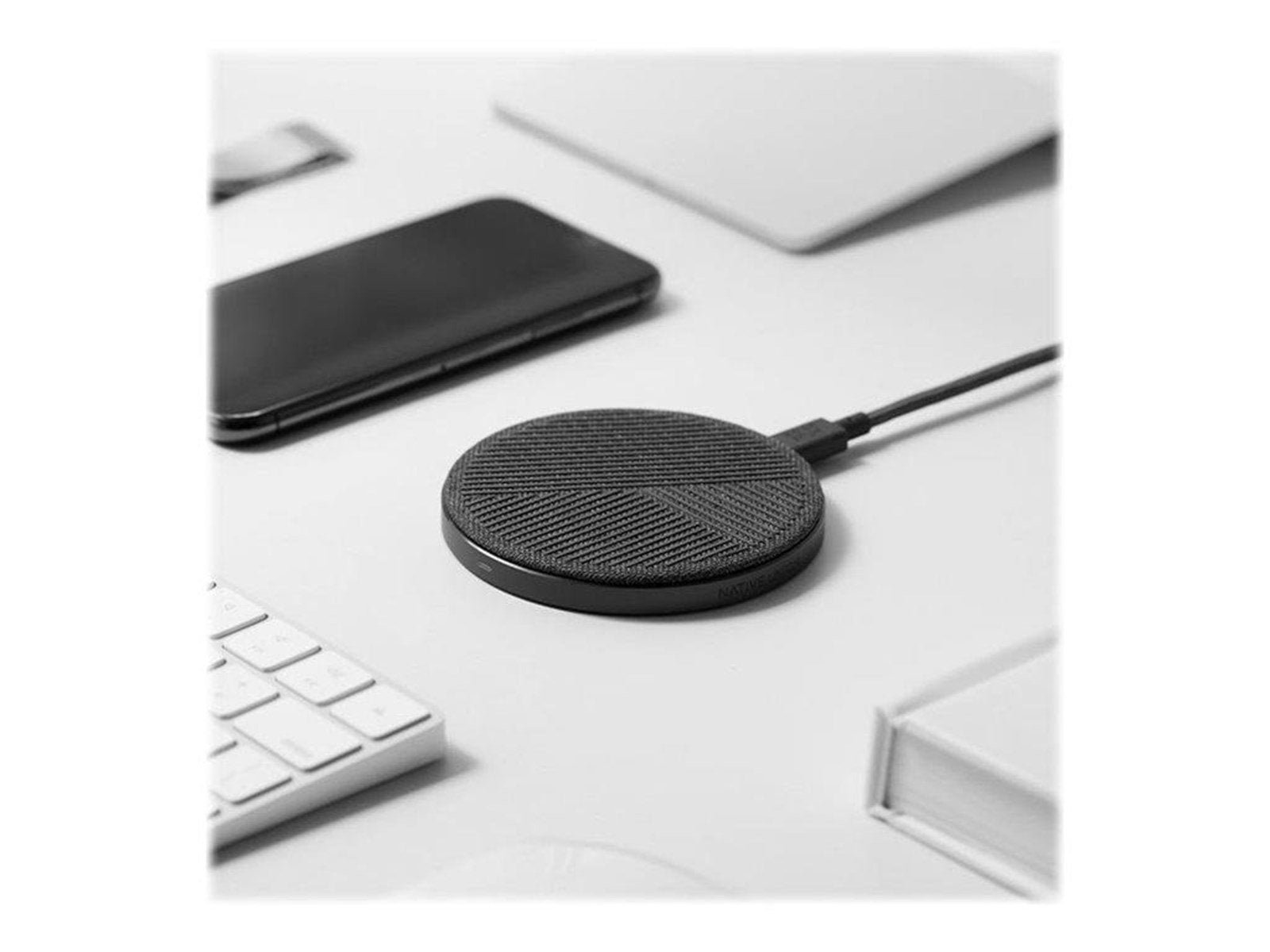 Native Union DROP wireless charging mat - 10 Watt