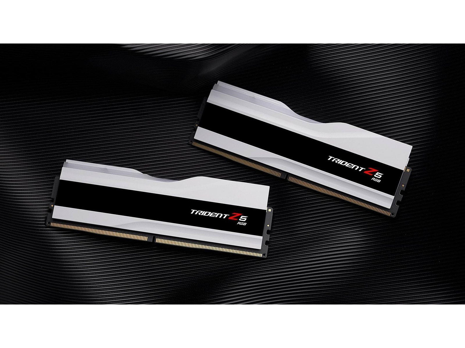 G.Skill Trident Z5 RGB DDR5-6000 - 32GB - CL28 - Dual Channel (2 pcs) - Intel XMP - Weiß mit RGB