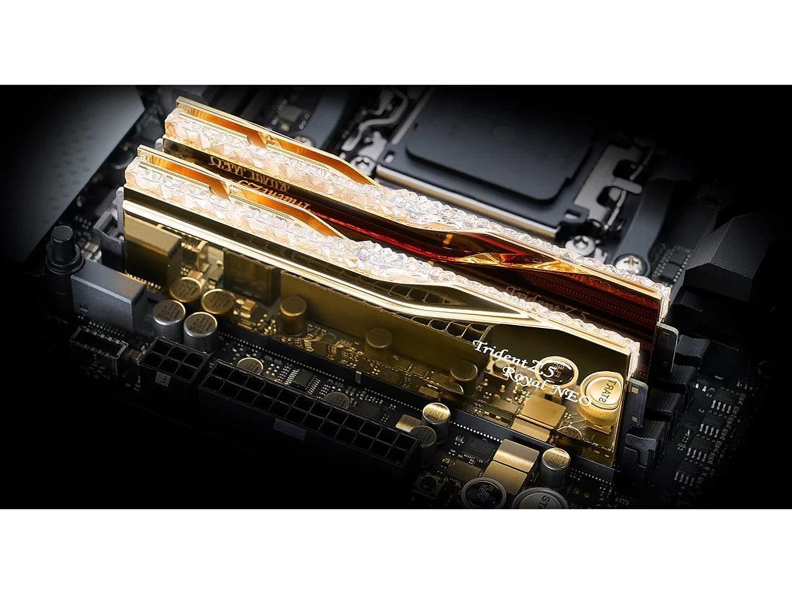 G.Skill Trident Z5 Royal Neo RGB DDR5-6000 - 48GB - CL28 - Dual Channel (2 pcs) - AMD EXPO - Gold mit RGB