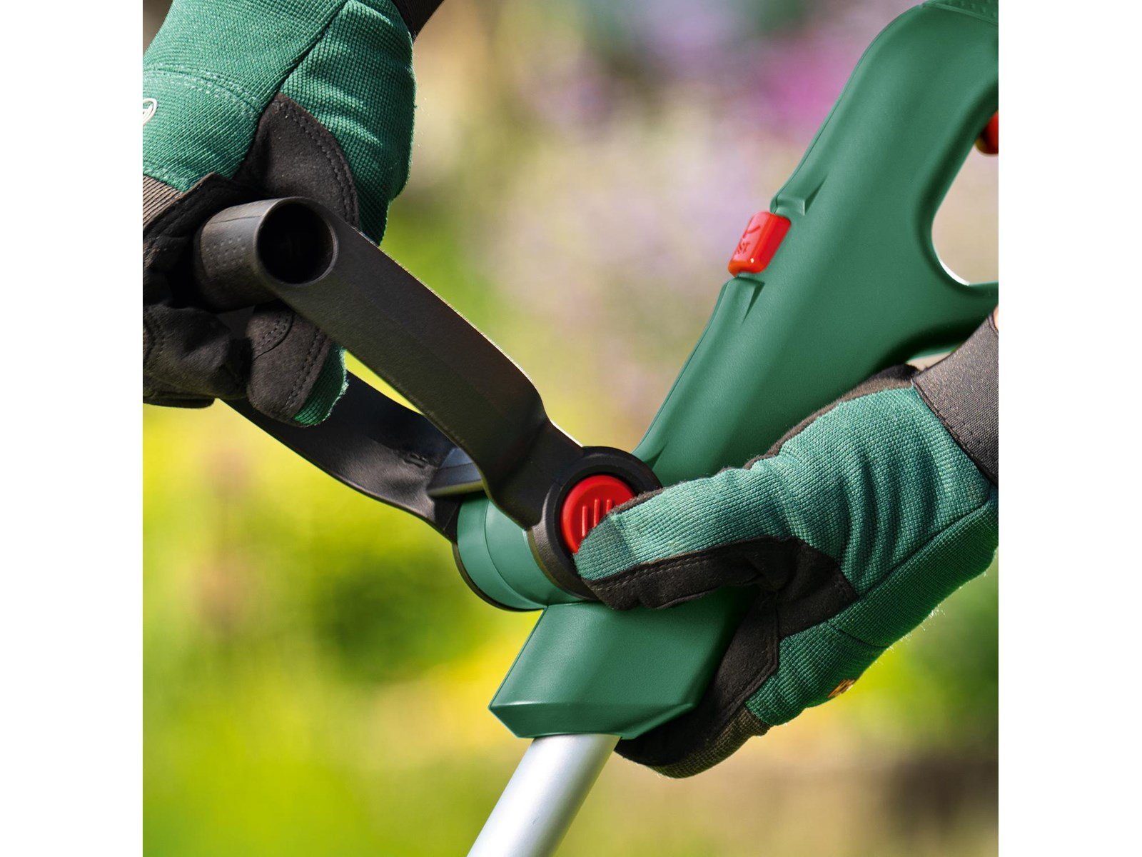 Bosch UniversalGrassCut 18V-23-450