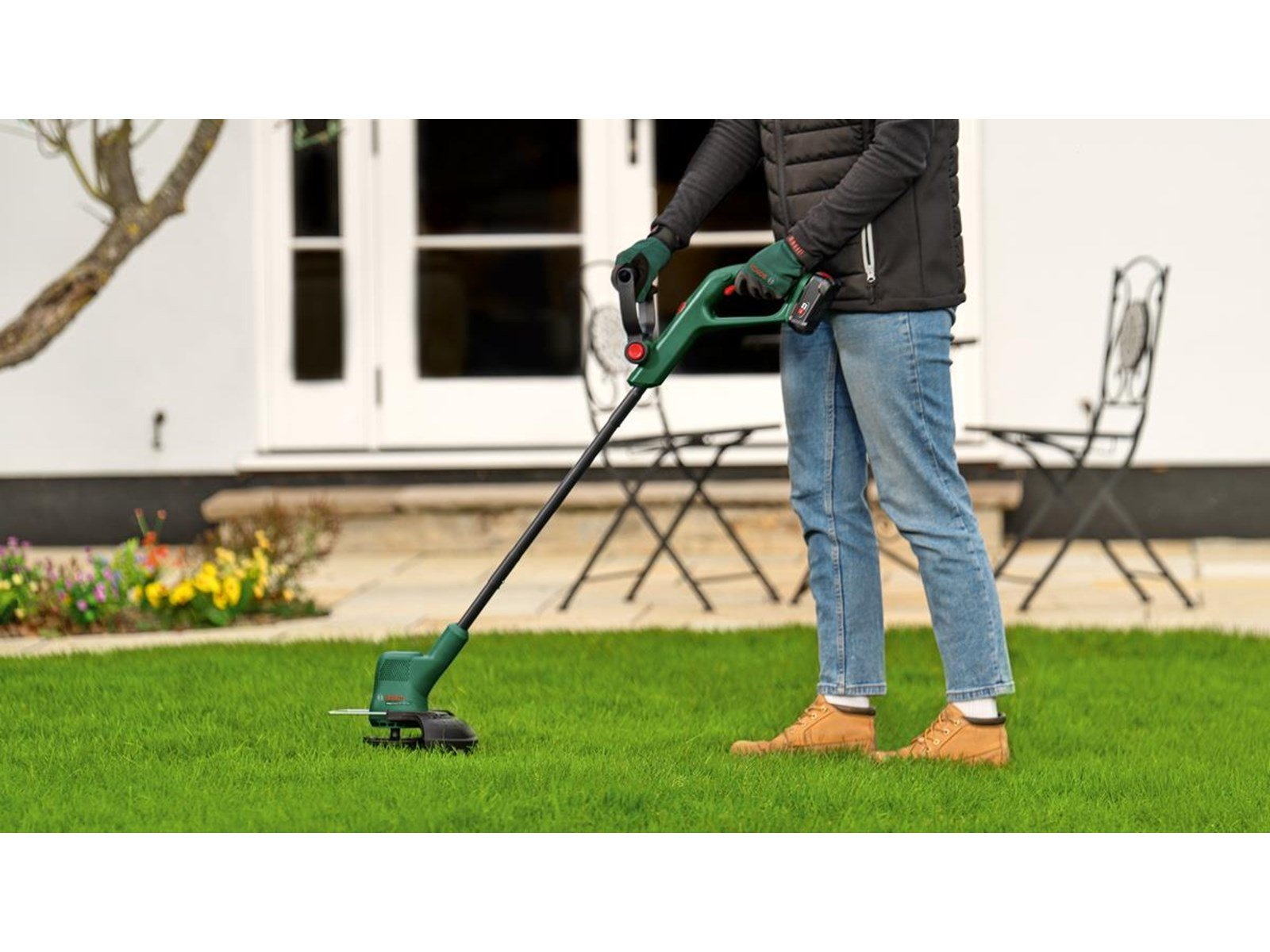 Bosch EasyGrassCut 18V-230 Durablade SOLO