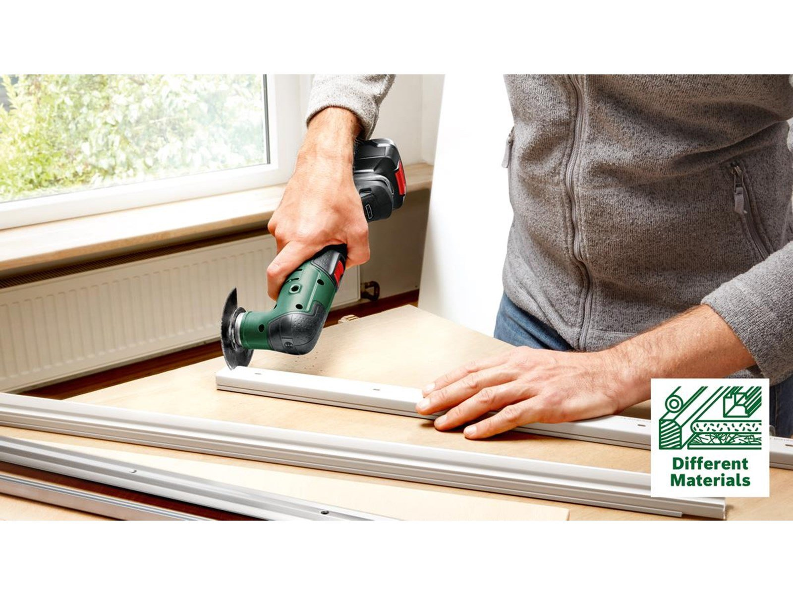 Bosch Multipurpose tool UniversalMulti 18V