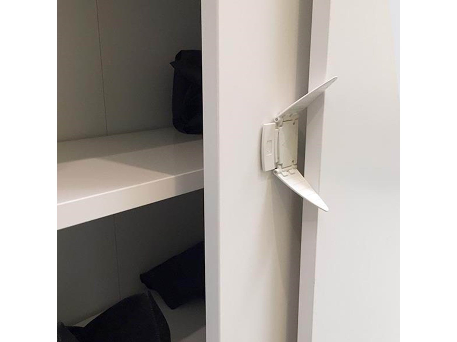 BabyDan Sliding Door Stop