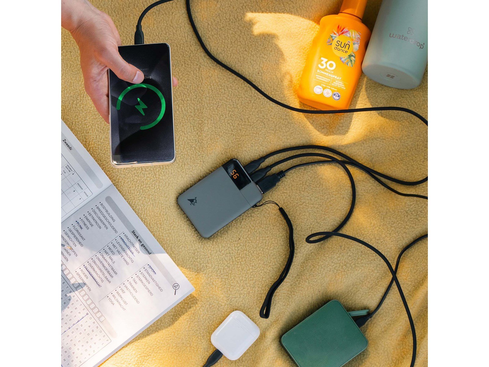 Aqiila Powerbird B5 - 12W - Powerbank (Akku) - Moos - 5000 mAh