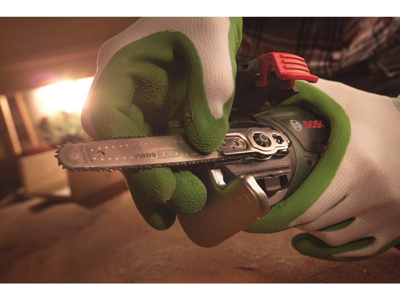 Bosch AKKUMULTISAV EASYCUT 12V 1X2.5AH