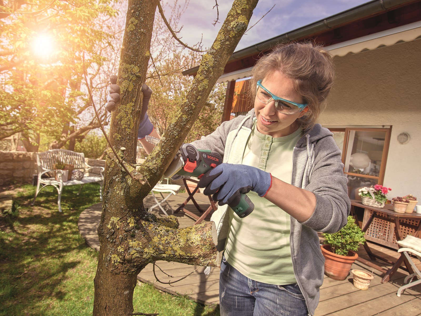 Bosch AKKUMULTISAV EASYCUT 12V 1X2.5AH