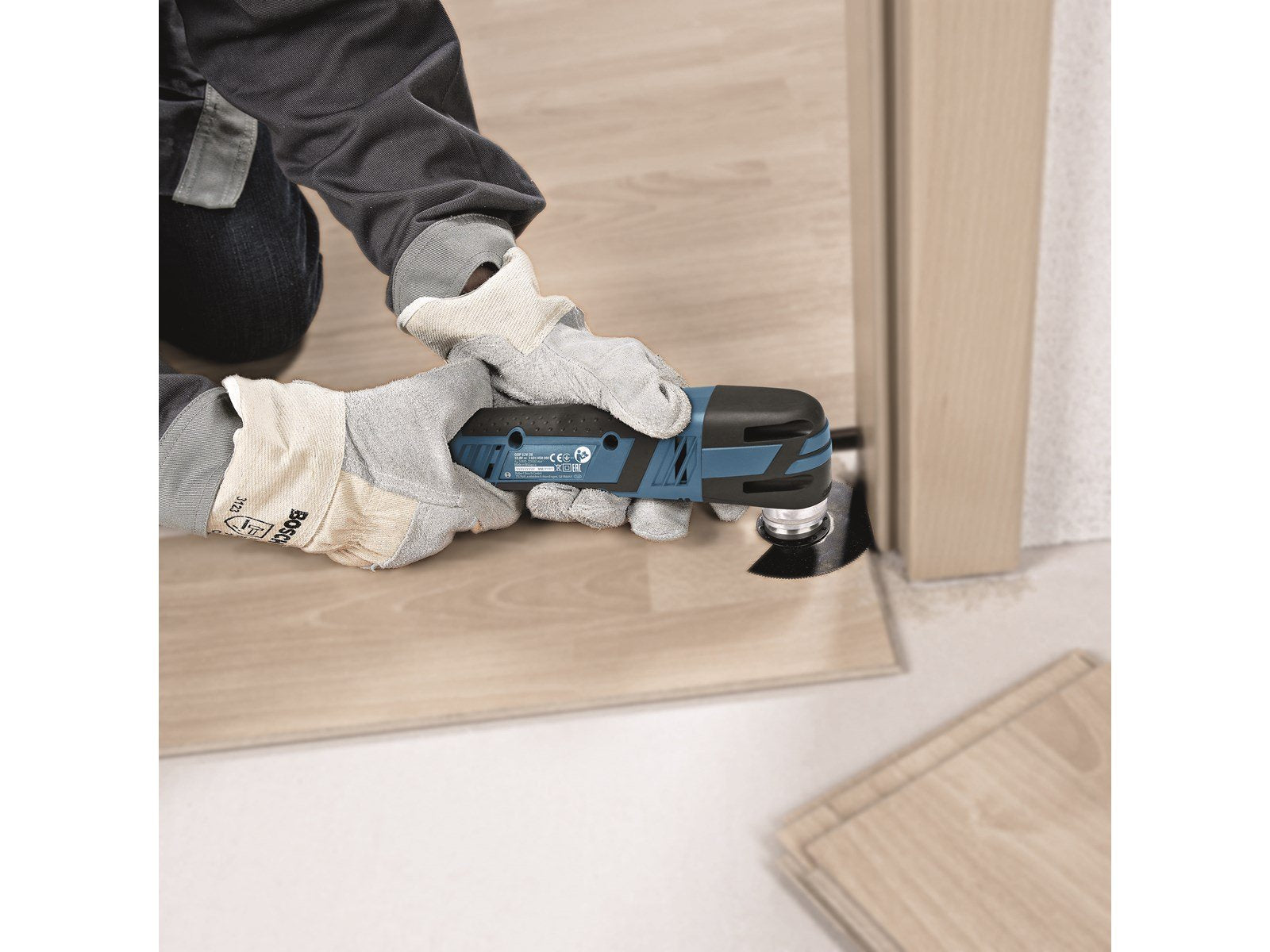 Bosch Professional GOP 12V-28 Professional (SOLO)