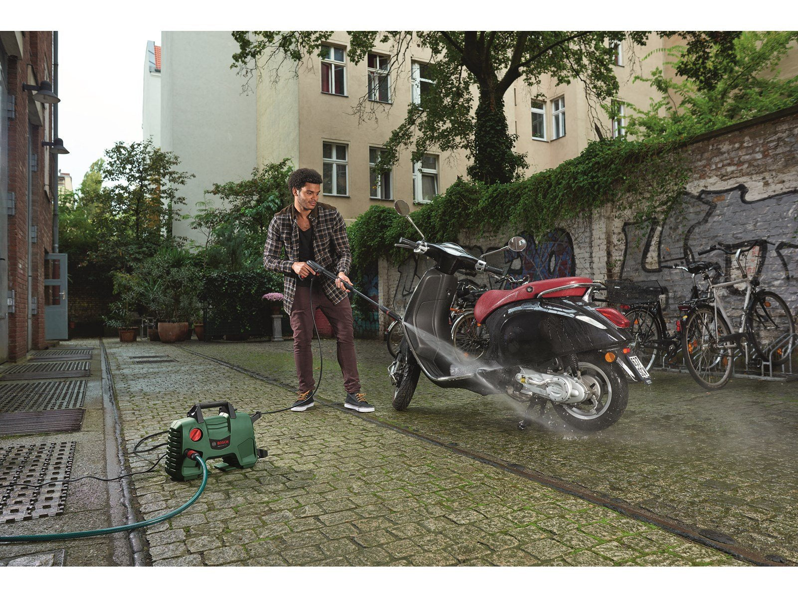 Bosch Hochdruckreiniger HØJTRYKSRENSER EASY AQUATAK 110