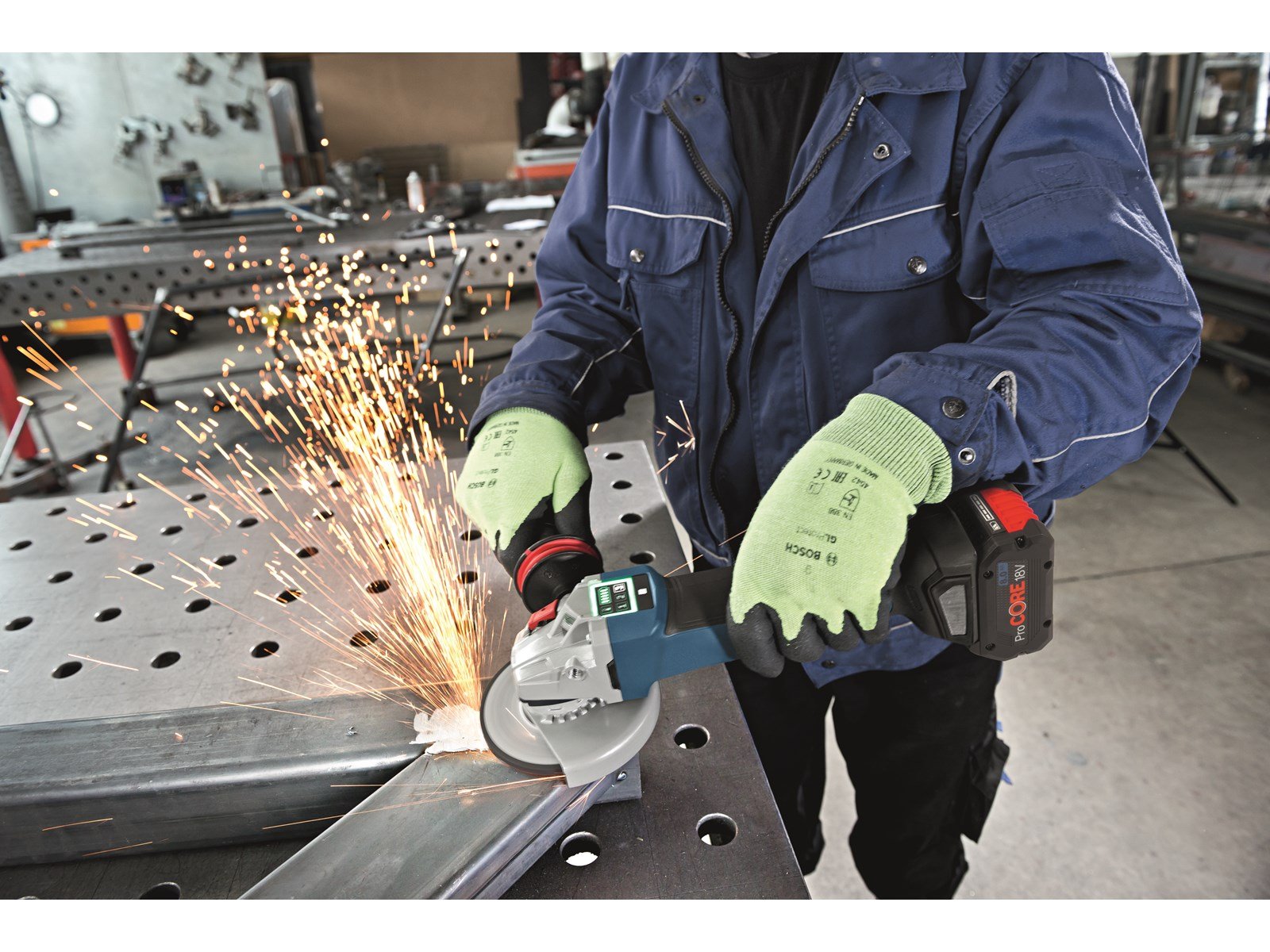 Bosch Professional GWS 18V-10 PSC Professional (SOLO)