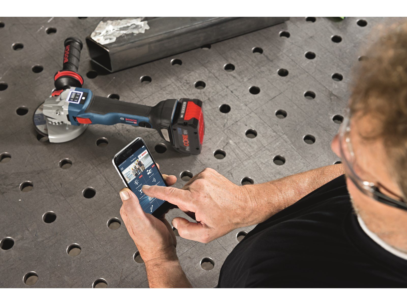 Bosch Professional AKKUVINKELSLIBER GWS 18V-10 125 SC HMI