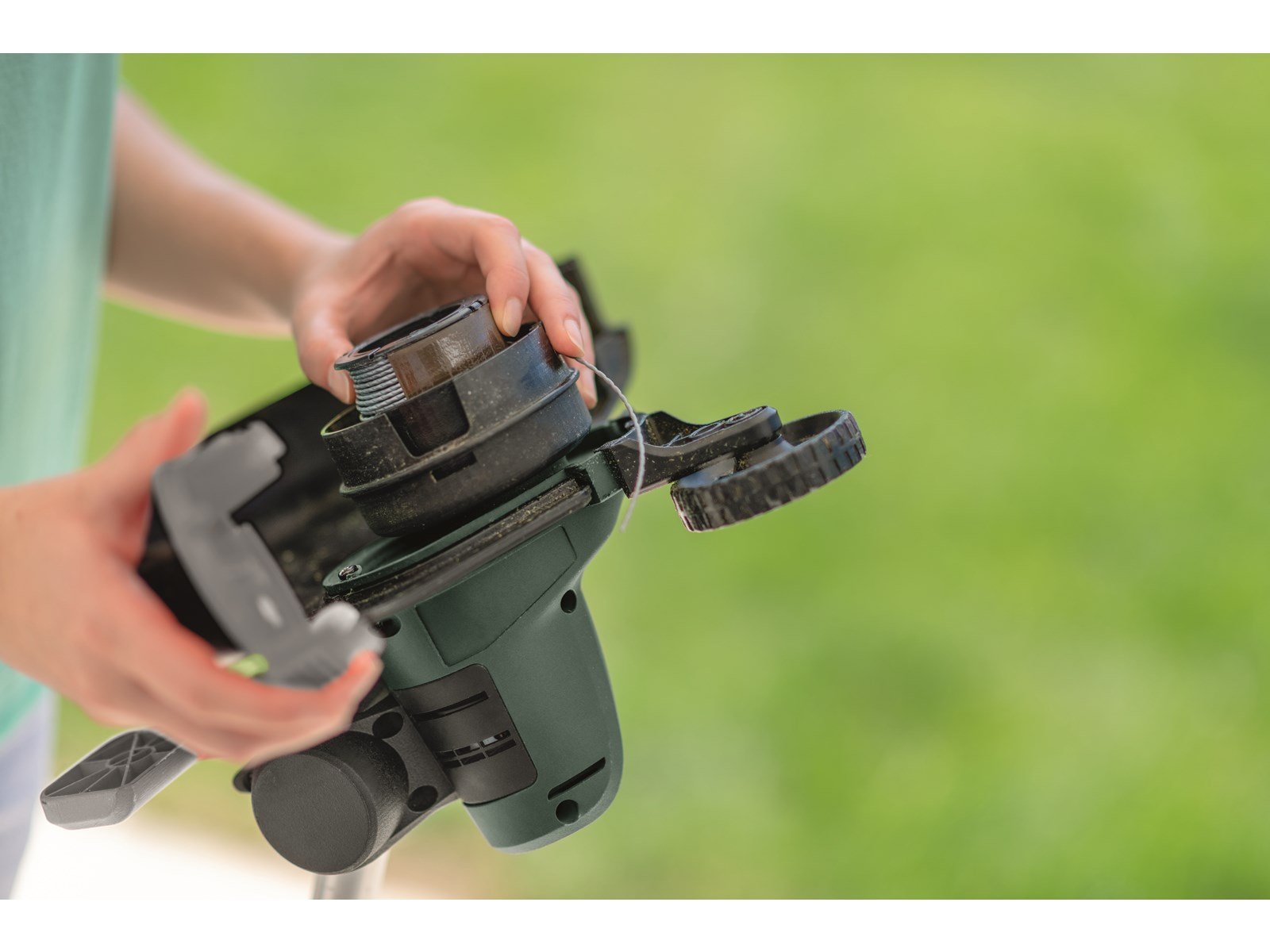 Bosch TRIMMERSPOLE UNIVERSAL GRASS CUT