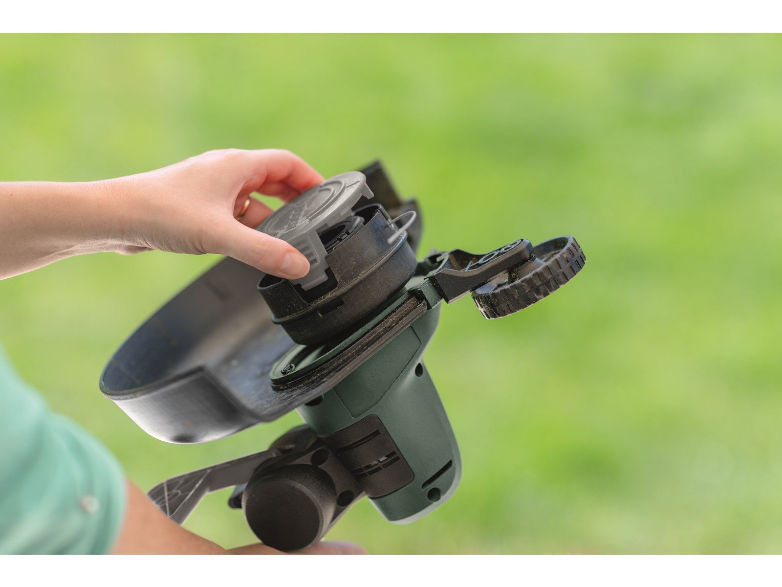 Bosch TRIMMERSPOLE UNIVERSAL GRASS CUT
