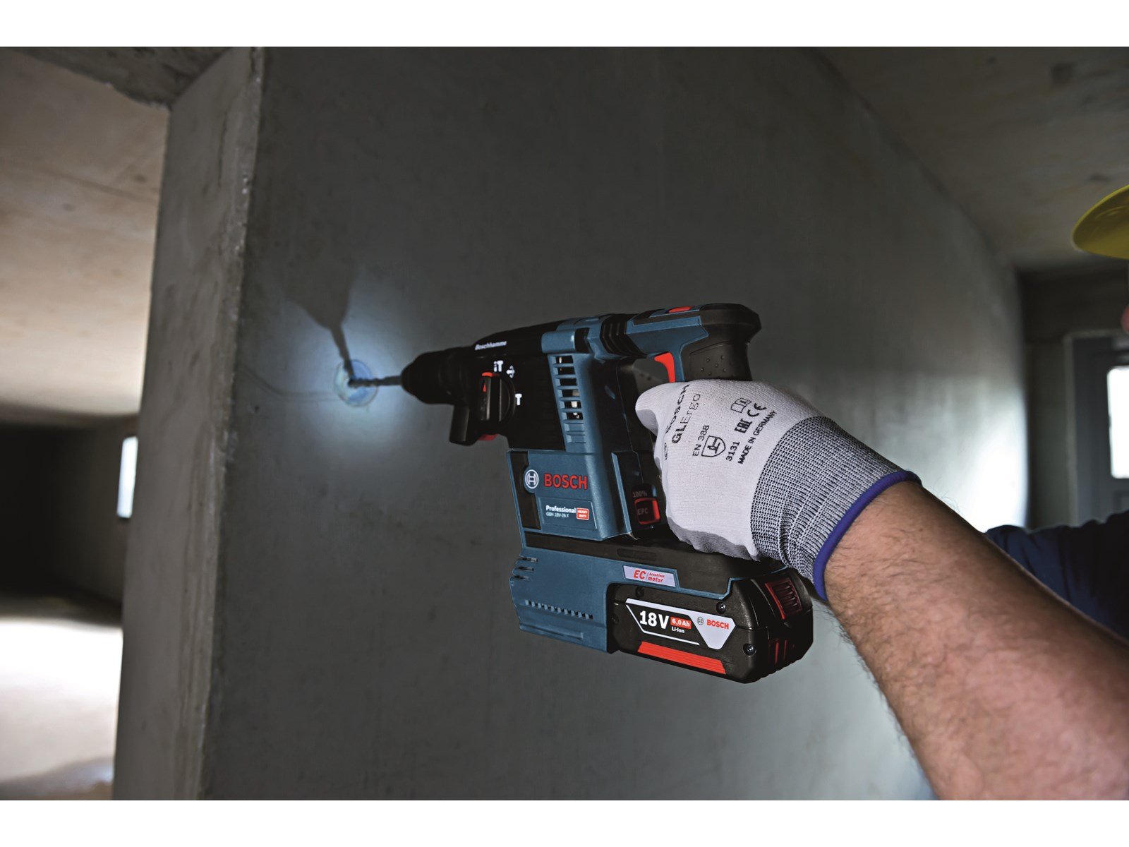 Bosch Professional GBH 18V-26 Professional (SOLO)