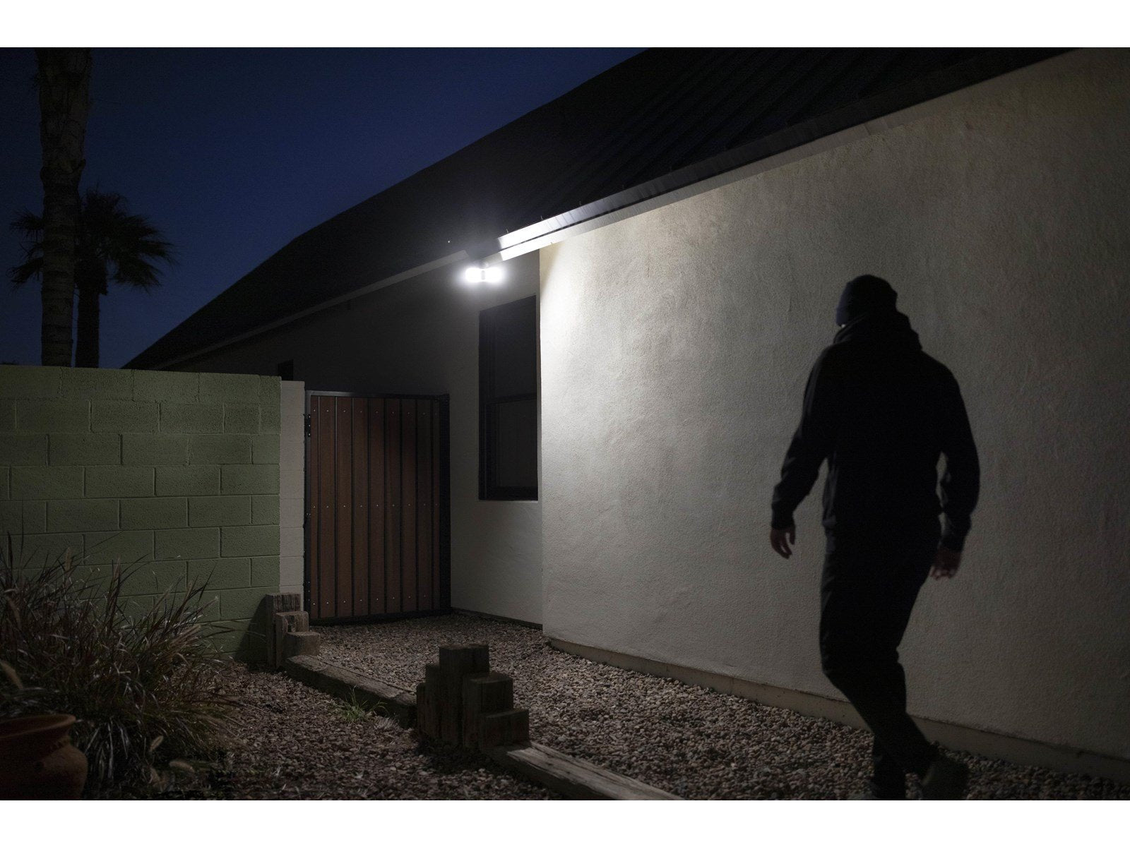 Arlo Pro 3 Floodlight Camera - Black