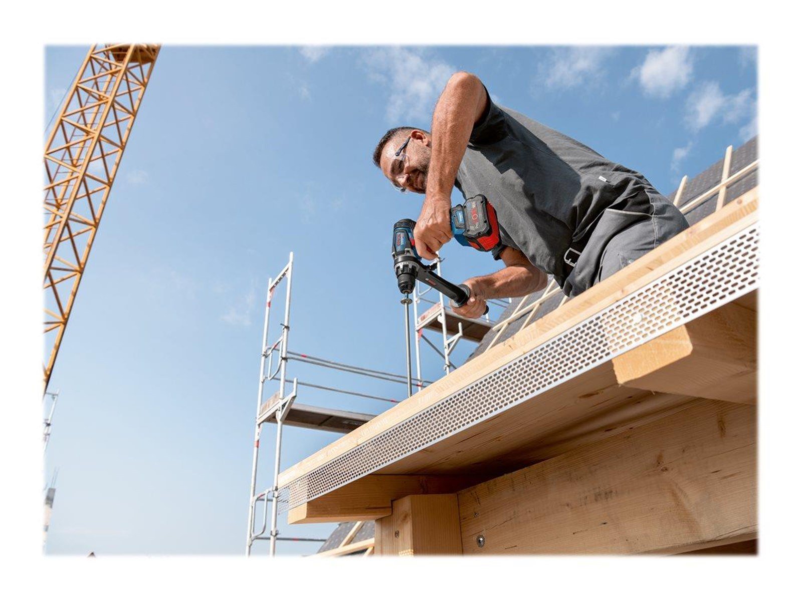 Bosch Professional GSB Professional 18V-150 C (SOLO)