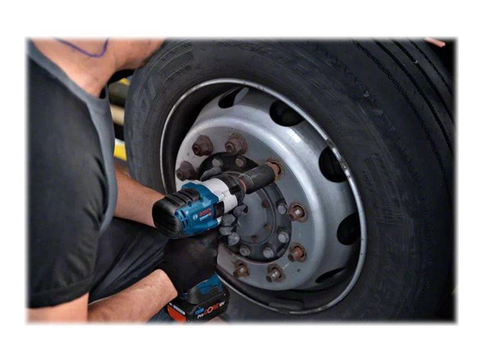 Bosch Professional IMPACT WRENCH GDS 18V-1050 H 2X5.5 PC L-BOXX