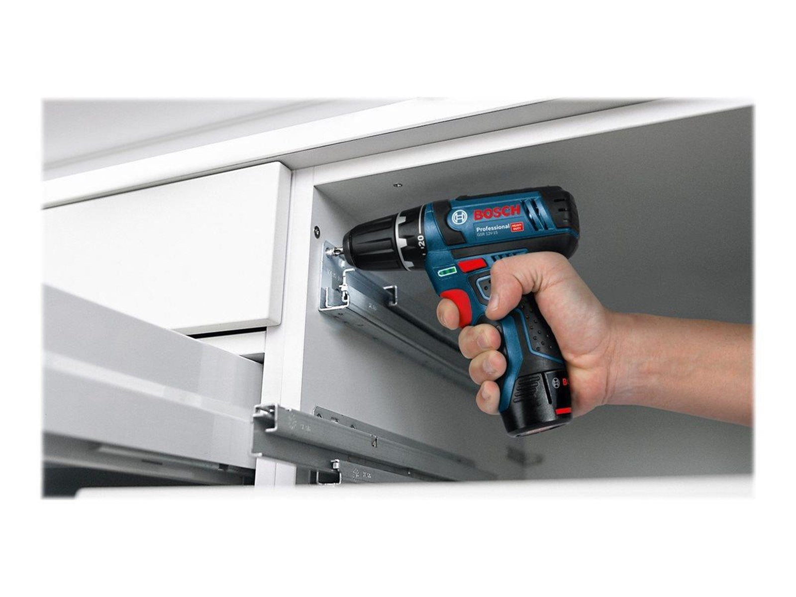 Bosch Professional GSR 12V-15 PROFESSIONAL BORE-/SKRUEMASKINE MED 2X