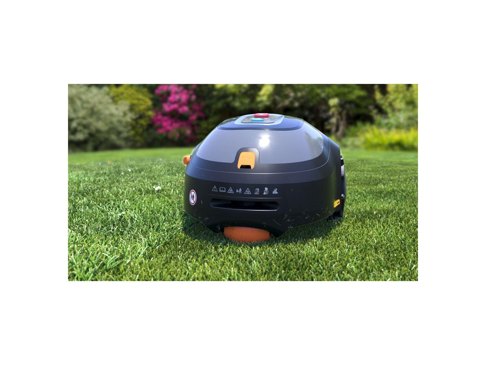 Black & Decker BCRMW123-QW Robotic Lawnmower med Self-clean function & garage 700 m²