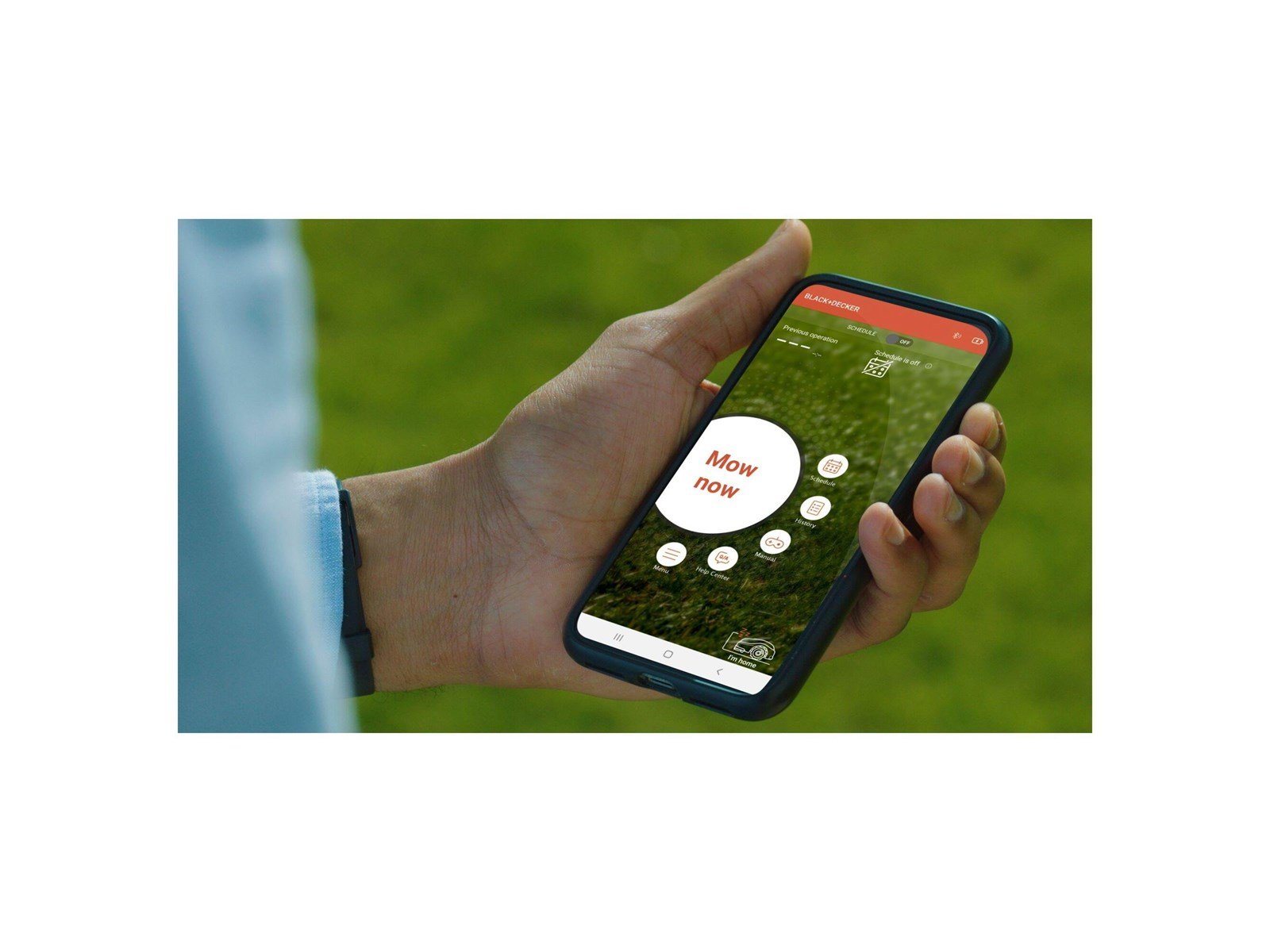 Black & Decker BCRMW123-QW Robotic Lawnmower med Self-clean function & garage 700 m²