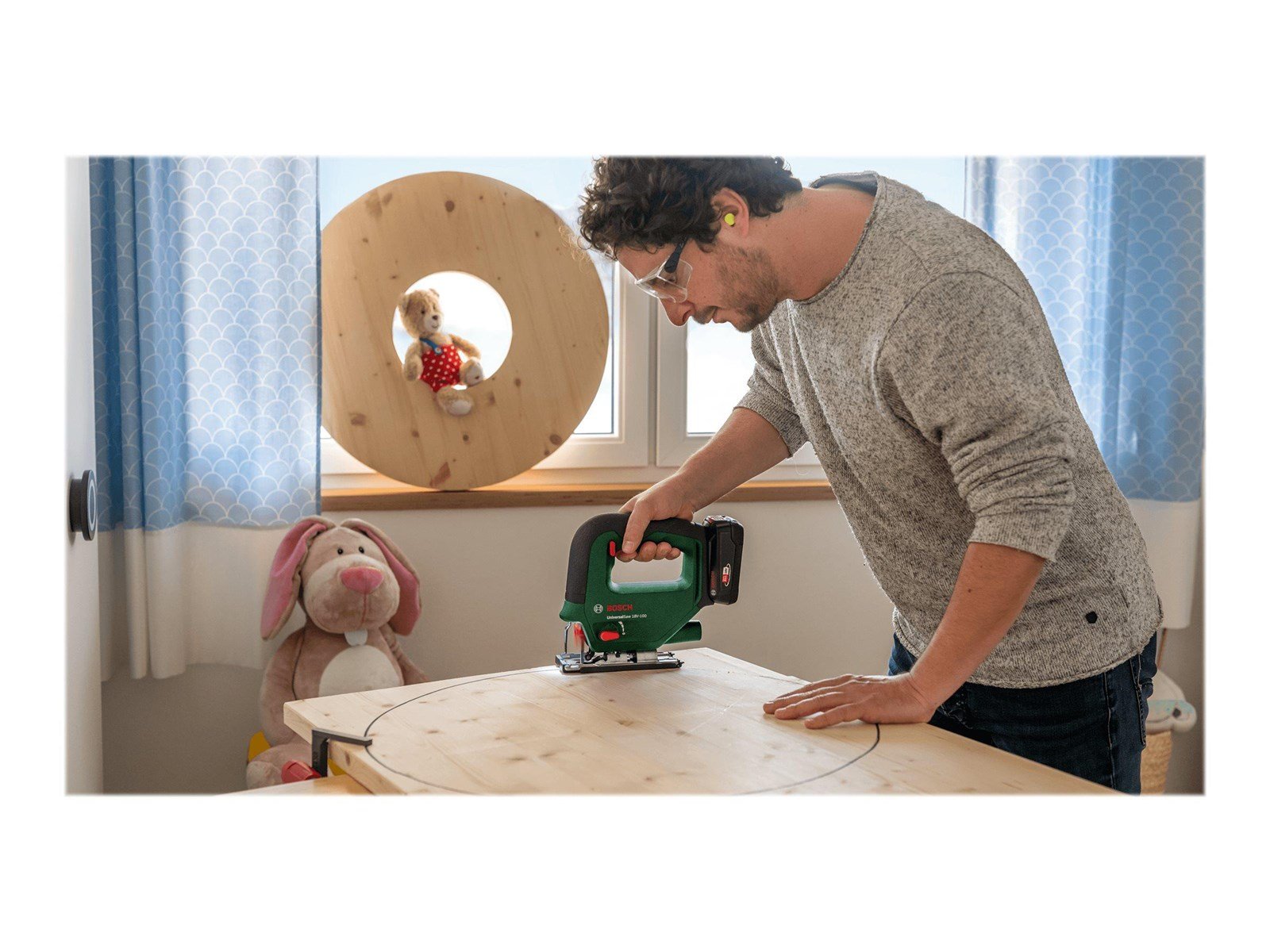 Bosch UniversaSaw 18V-100 (SOLO)