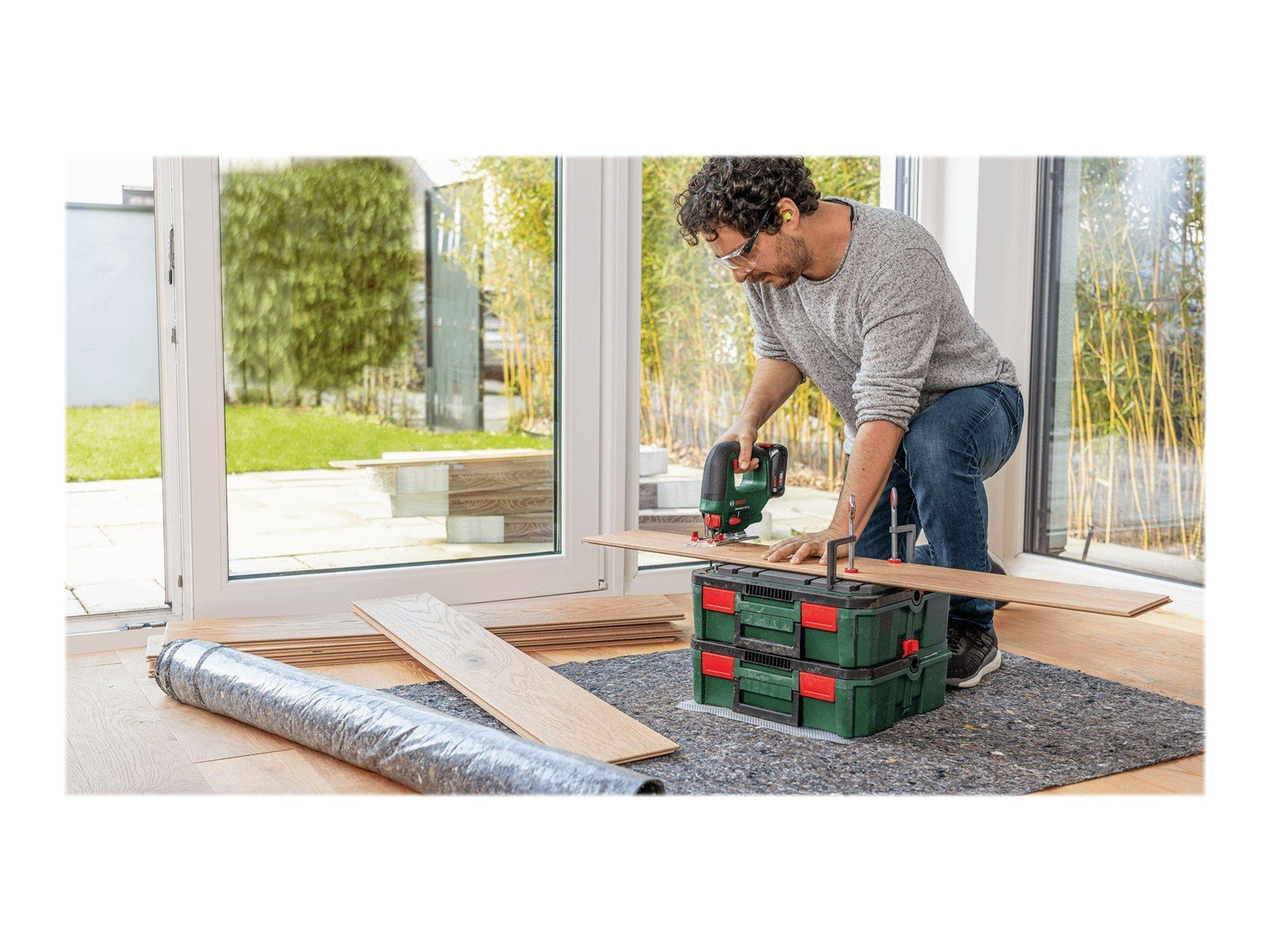 Bosch UniversaSaw 18V-100 (SOLO)