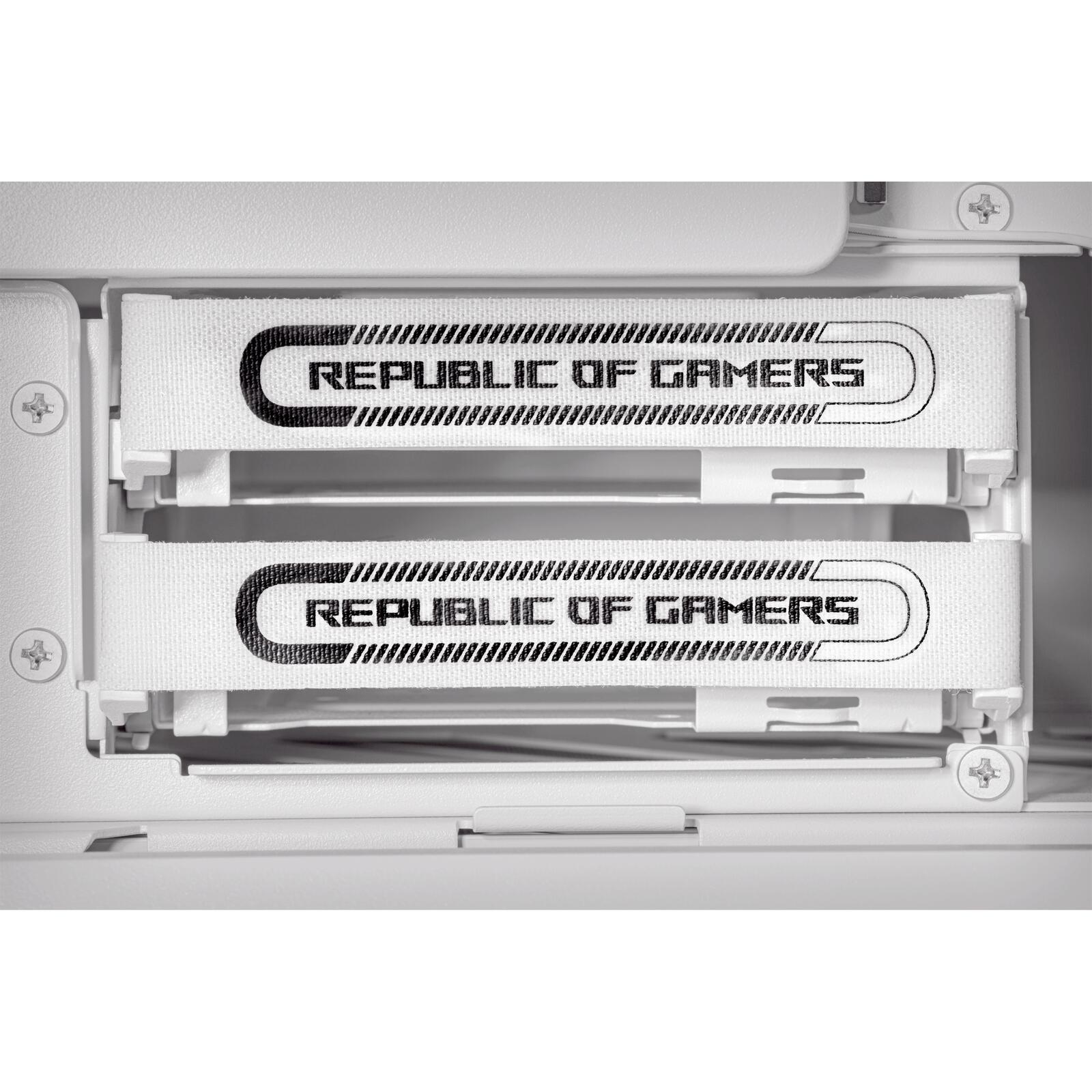 ASUS ROG Hyperion GR701 White